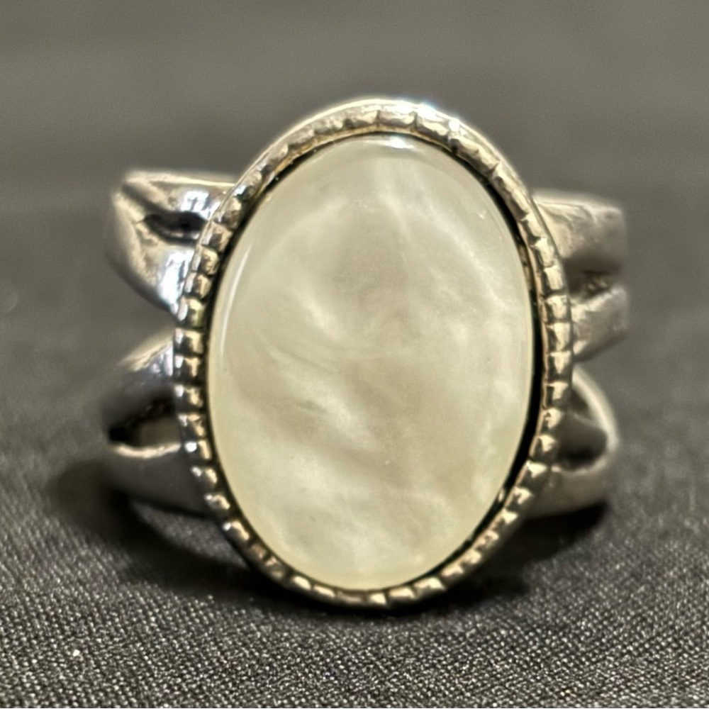 Fashion Ring